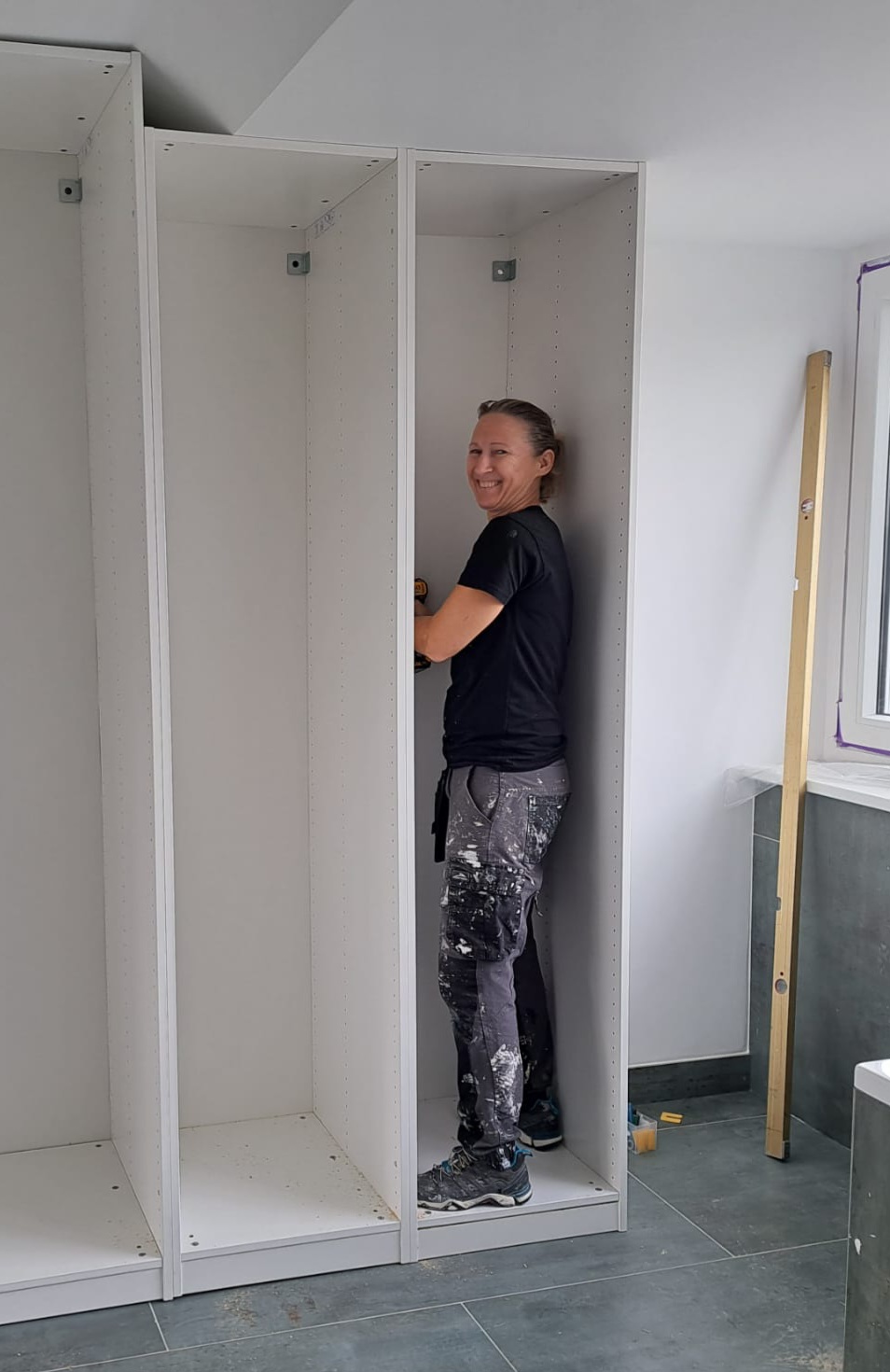 Marianne aan het werk - FixM Allround Klusservice